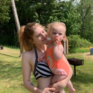 Meet your Posher, Em